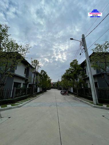 รูป 💥ขาย บ้านเดี่ยว 2 ชั้น VENUE ID Rama 5 เวนิว ไอดี พระราม 5 บ้านสวยหลังริม แต่งครบพร้อมอยู่ ทำเลถนนนครอินทร์✅ ความเป็นส่วนตัวสูง - รูปที่ 33/36