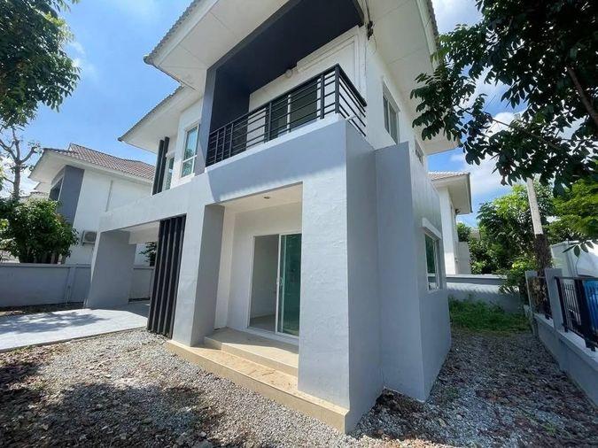 รูป 💥ขายด่วน บ้านเดี่ยว/บ้านแฝด  LANCEO CRIB Ratchapruek - Rattanathibet (ซอยท่าอิฐ) ทำเลดี ราคาพิเศษ  ✅เชื่อมต่อถนนราชพฤกษ์ และถนนรัตนาธิเบศร์ - รูปที่ 2/5