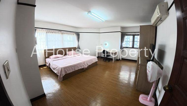 picture Condo for rent, Eastern Tower Sriracha, near Robinson Department Store and the beach. - 4/14