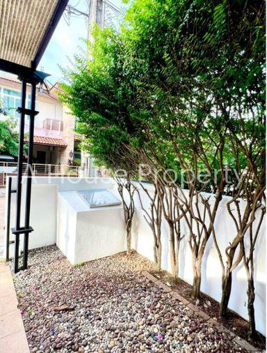 รูป บ้านเดี่ยวสวย ทำเลดี หมู่บ้านคันทรีโฮม เลค แอนด์ พาร์ค ศรีราชา - รูปที่ 13/16
