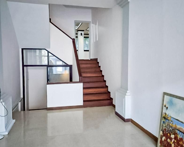 picture Beachfront Townhouse for Sale Dongtan Beach Pattaya - 11/15
