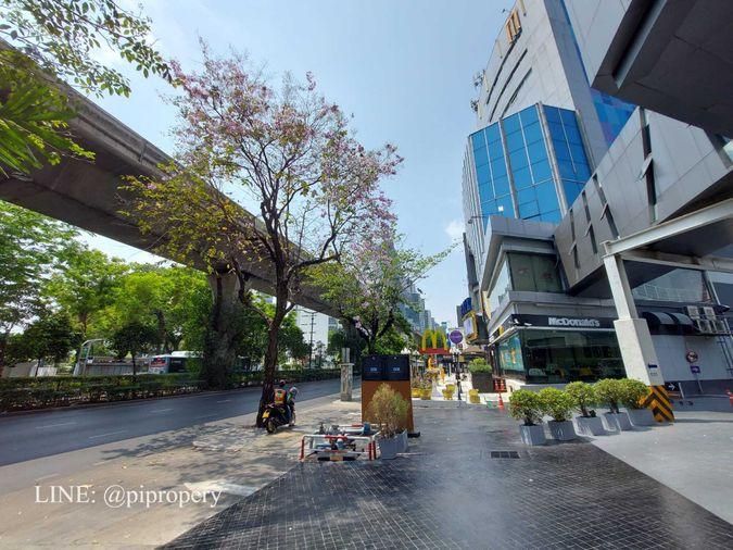 picture FOR SALE: Premium Freehold Condo at Socio Reference 61 – 6th Floor - 28/30