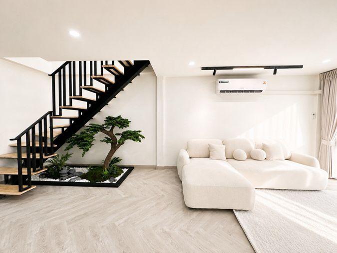 รูป ทาวน์โฮมรีโนเวทใหม่ทั้งหลัง พร้อมอยู่นวลจันทร์56 - รูปที่ 2/8