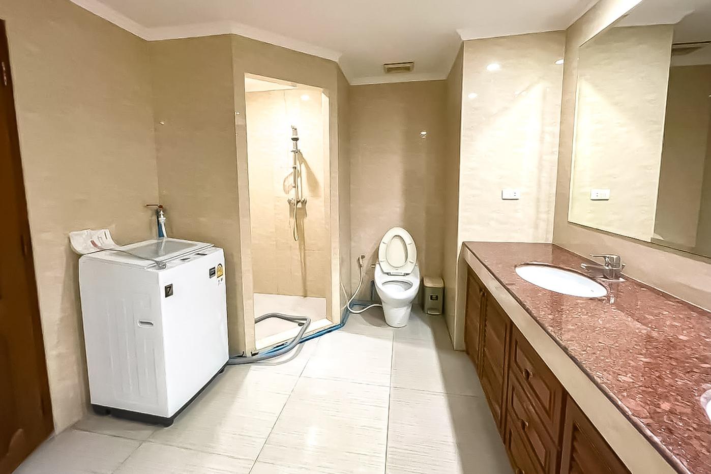 รูป Spacious Condo for Rent View Talay Residence 3 Jomtien Pattaya - รูปที่ 8/10