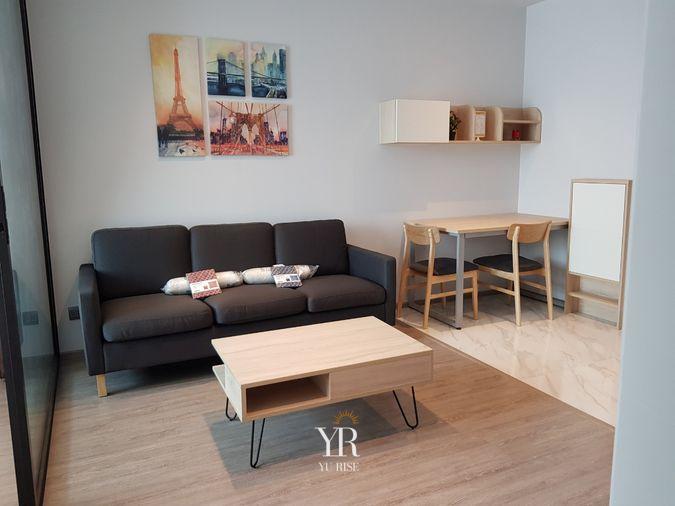 picture Rhythm Ekkamai beautifully decorated in a minimalist style. Fully wide layout There is a work desk corner, 1 bedroom, 1 bathroom, ready to move in. - 1/8