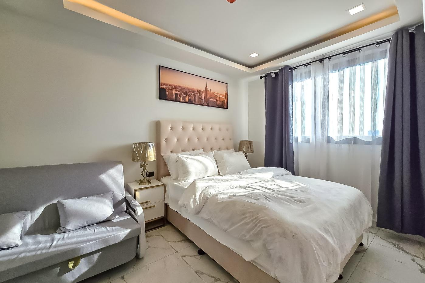 picture Condo for Sale Arcadia Millennium Tower 1Bed High Floor - 7/10