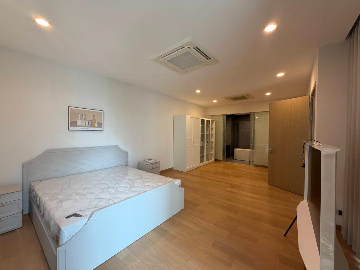 รูป ให้เช่า 📍 The Glamor Ekkamai – Praditmanutham 📍 3 ห้องนอน 4 ห้องน้ำ ตกแต่งสวยพร้อมเฟอร์นิเจอร์และเครื่องใช้ไฟฟ้า - รูปที่ 12/17
