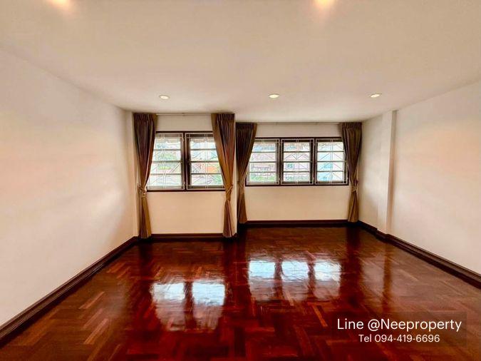 รูป ให้เช่าทาวน์โฮม 3 ชั้น รีโนเวทใหม่ ย่านสุทธิสาร–อินทามระ พร้อมเข้าอยู่ (TH6921) - รูปที่ 7/8