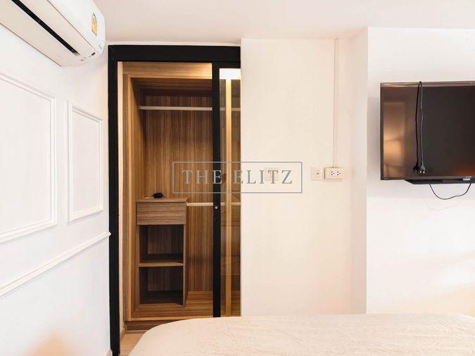 picture ✨ Expansive Double-Volume Living Space Designed for Modern Prestige ✨ - 7/24