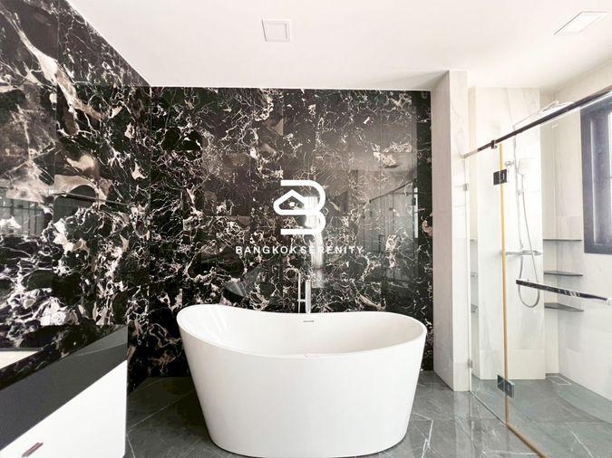 picture Luxury House for Rent at Palazzo Srinakarin - 9/24