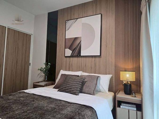 picture Urgent Sale ð A Space Asoke - Ratchada ð Beautifully decorated, move-in ready unit; convenient location near MRT Phra Ram 9. - 3/12