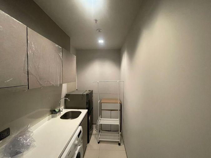 รูป ไลฟ์ อโศก พระราม 9 | ชั้นสูง ชั้น 20 2ห้องนอน ใกล้ MRT พระราม 9 23,000 บาท / เดือน - รูปที่ 8/12