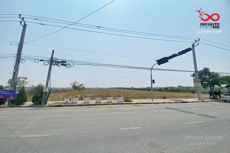รูป ขายที่ดินแปลงใหญ่ 43 ไร่ 15.5 ตร.ว. ติดถนนไมตรีจิต หนองจอก ทำเลดี - รูปที่ 2/8