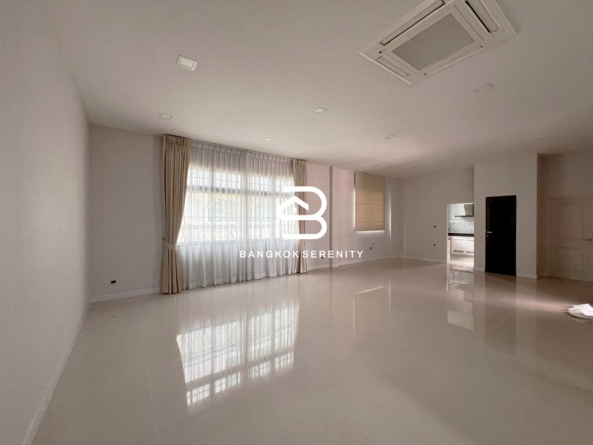 รูป บ้านหรูหลังใหญ่ให้เช่า Palazzo Srinakarin - รูปที่ 18/24