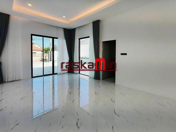 รูป หมู่บ้านพัทยากรีนวิลล์ – บ้านพูลวิลล่า 4 ห้องนอน ขาย 9.9 ล้านบาท - รูปที่ 10/15