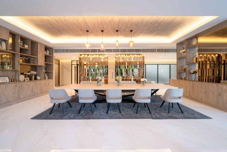 picture ✨ Expansive Double-Volume Living Space Designed for Modern Prestige ✨ - 12/24