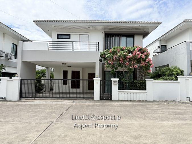 รูป บ้านเดี่ยว 3 ห้องนอน 3 ห้องน้ำ ใกล้ เจปาร์ค - รูปที่ 1/28