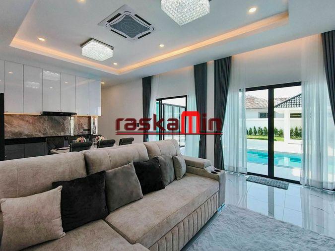 รูป หมู่บ้านพัทยากรีนวิลล์ – บ้านพูลวิลล่า 4 ห้องนอน ขาย 9.9 ล้านบาท - รูปที่ 8/15