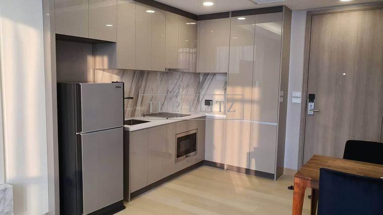 รูป ✨ An Oasis of Luxury Framed by Uninterrupted Benjakitti Park & Lake Views ✨ - รูปที่ 3/18