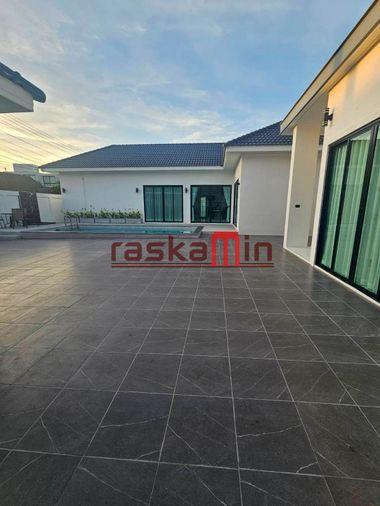 รูป หมู่บ้านพัทยากรีนวิลล์ – บ้านพูลวิลล่า 4 ห้องนอน ขาย 9.9 ล้านบาท - รูปที่ 12/15