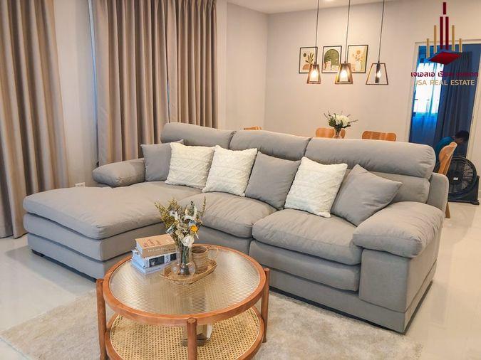 picture ✨ For Rent: Centro Bangna  ✨  💰 Only 100,000 THB/month - 2/6