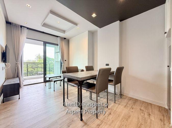 picture Chamonix condo 1 bed 10,000  Bath - 10/10