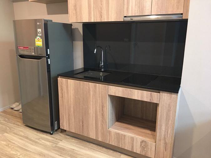 รูป 2 ห้องนอน Duplex บลอสซั่ม คอนโด @ สาทร-เจริญราษฎร์ ใกล้บีทีเอส สุรศักดิ์  55 ตร.ม   ตึก D - รูปที่ 3/20