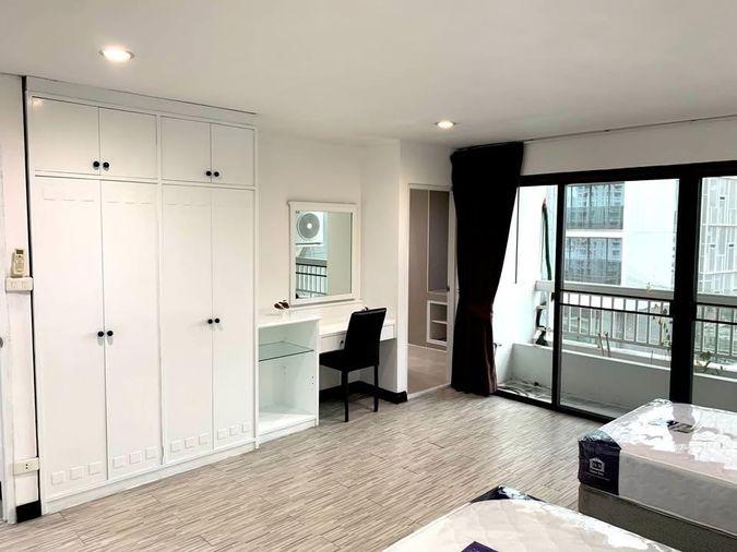 รูป For rent  3 bedroom  near Emquartier  great price  - รูปที่ 3/12