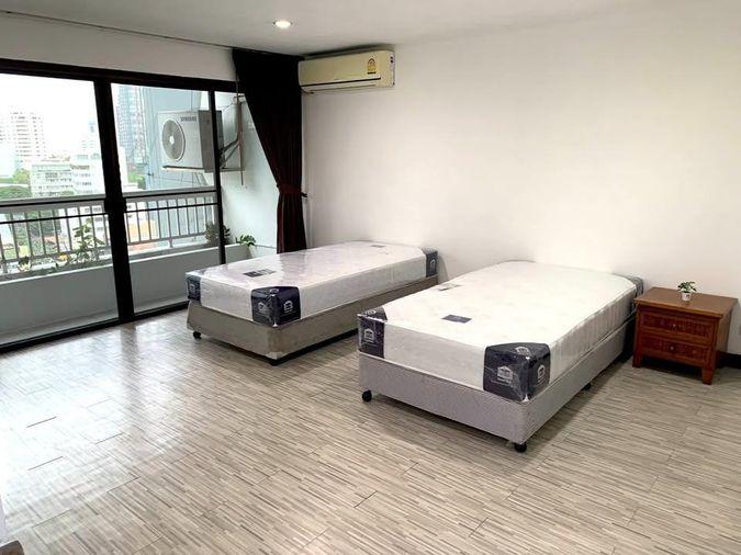 รูป For rent  3 bedroom  near Emquartier  great price  - รูปที่ 4/12