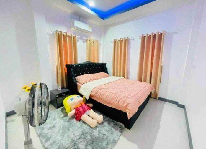 รูป บ้านเดี่ยวโมเดิร์น ดีไซน์สวย ทำเลดี หนองบอนแดง บ้านบึง ชลบุรี - รูปที่ 4/10