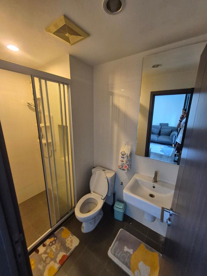 picture  The Base Park West for rent 1 bed - 6/8