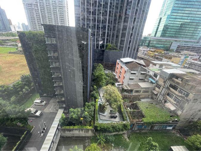 picture G8927💛中国客户，请加微信。(在联系方式的旁边) 🅵🅾🆁  🆁🅴🅽🆃 The LINE Asoke - Ratchada 🅻🅸🅽🅴 ❤️💜@condopremium💜❤️Ready to move in ⬛🟨 📞 065 695 3645🟨⬛ - 14/14