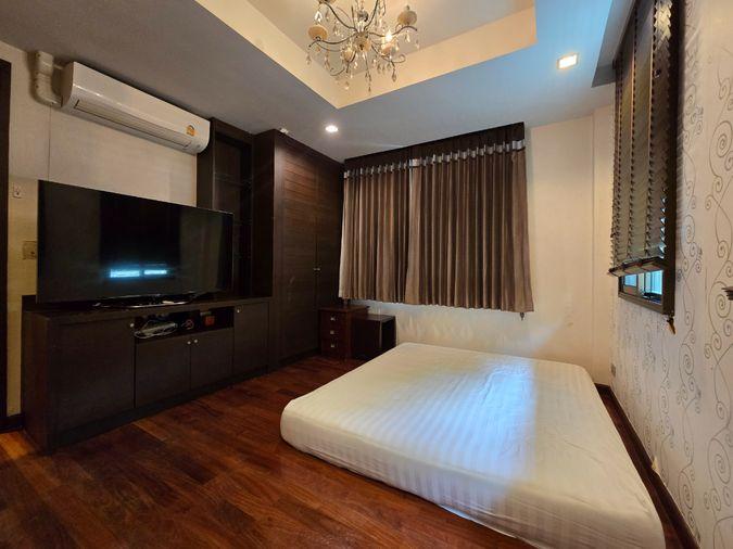 รูป [ฮวงจุ้ยดีเยี่ยม] ณุศาศิริ สาทร-ปิ่นเกล้า บ้านสวยตำแหน่งท้องมังกร ทิศตะวันออก 208 ตร.ว. - รูปที่ 18/23