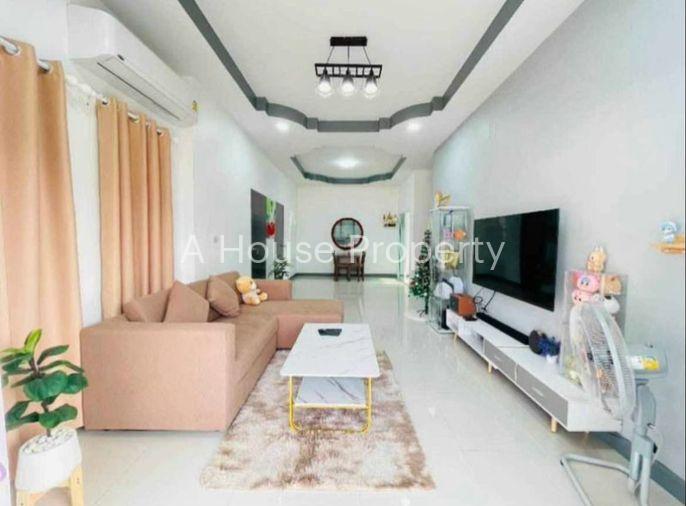รูป บ้านเดี่ยวโมเดิร์น ดีไซน์สวย ทำเลดี หนองบอนแดง บ้านบึง ชลบุรี - รูปที่ 2/10