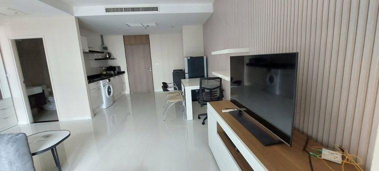 รูป Noble Remix ห้องกว้างมากได้ช่องแสงธรรมชาติจากระเบียงยาวรับวิวเมือง มีมุมทานอาหารและโต๊ะทำงานในตัว สภาพคลีนตรงปก พร้อมเข้าอยู่ - รูปที่ 7/11