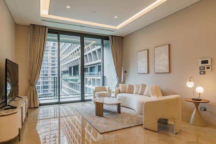 รูป The Residences at Sindhorn Kempinski ห้องฟีลดูอบอุ่น ลงตัวทั้งฟังก์ชันและการดีไซน์ โดดเด่นด้วยวิวสวนลุมพินีสีเขียวขจีที่มองเห็นได้จากในห้อง - รูปที่ 1/14