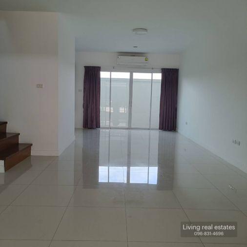 รูป T4050869 ให้เช่า ทาวน์โฮม 3 ชั้น ภณาสิริ เรสซิเด้นซ์ เกษตร-นวมินทร์ ขนาด 22 ตรว. - รูปที่ 4/28