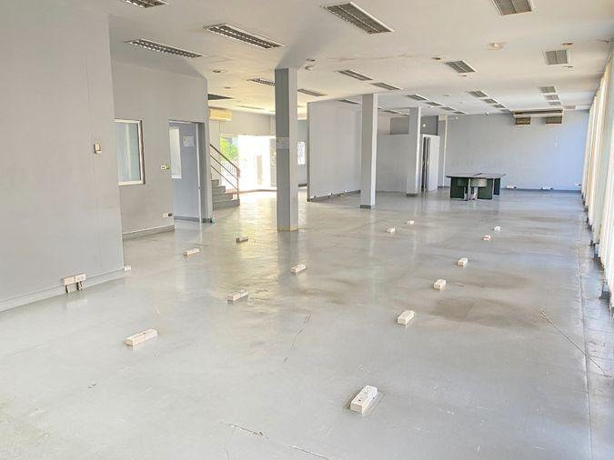 picture HK0186, Office Building for rent 2 Br, Huaikhwang. - 7/12