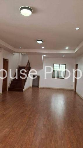 รูป บ้านเดี่ยวให้เช่า อัมพรเพลส ศรีราชา ทำเลดี เดินทางสะดวก - รูปที่ 2/10