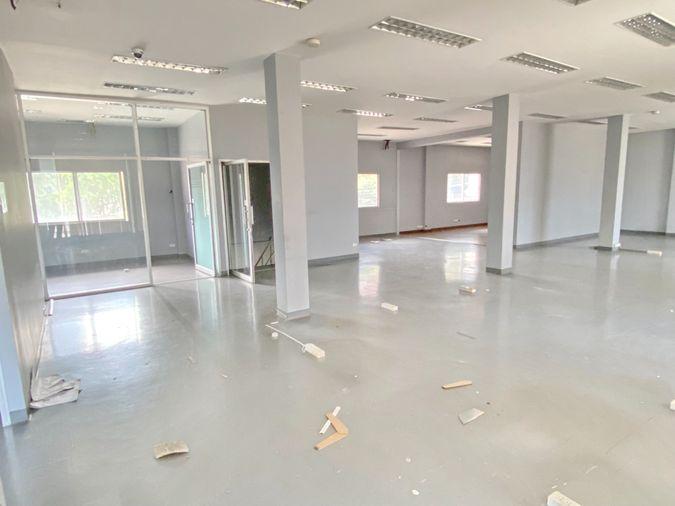 picture HK0186, Office Building for rent 2 Br, Huaikhwang. - 4/12