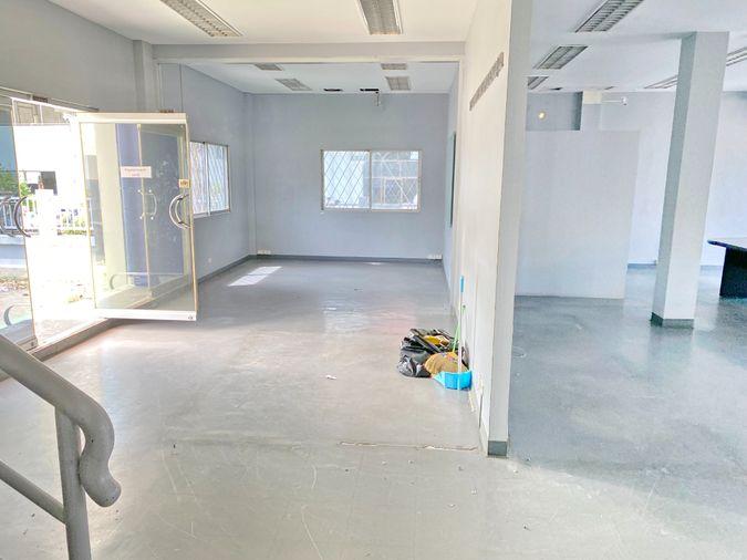 picture HK0186, Office Building for rent 2 Br, Huaikhwang. - 10/12