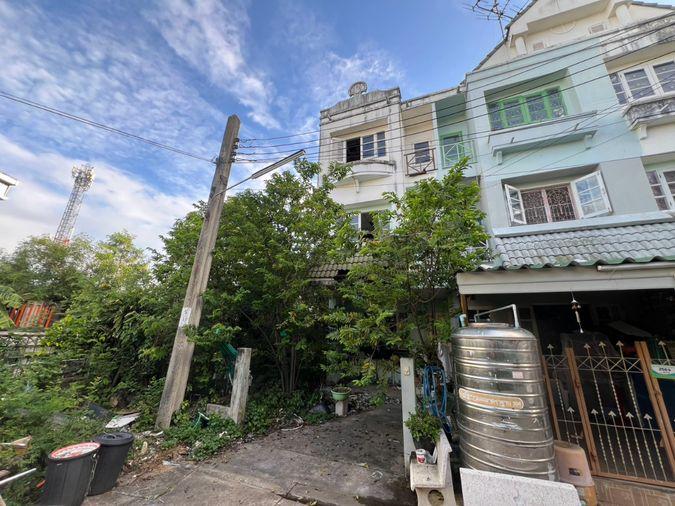 picture 🎉 Special Discount Available 💥 All Offers Are Welcome Lally Ville Pracha Uthit 72 | Near MRT Khlong Bang Phai - 1/1