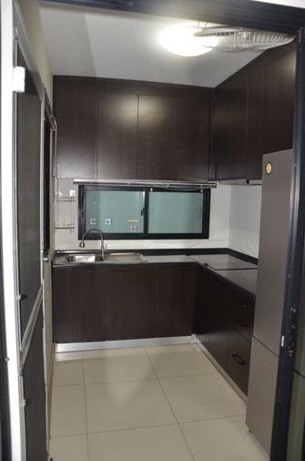 picture Single house to let , 5 bedrooms, 4 bathrooms, ready to move in, suitable for a family/office. - 11/29