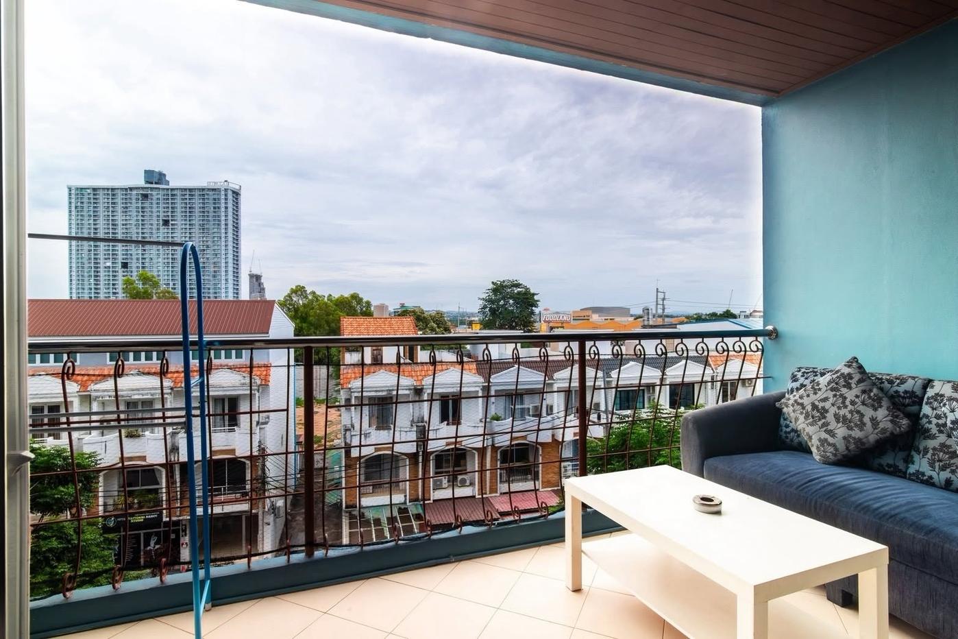 รูป Studio Condo for Sale Platinum Suites Condominiums Jomtien - รูปที่ 13/13
