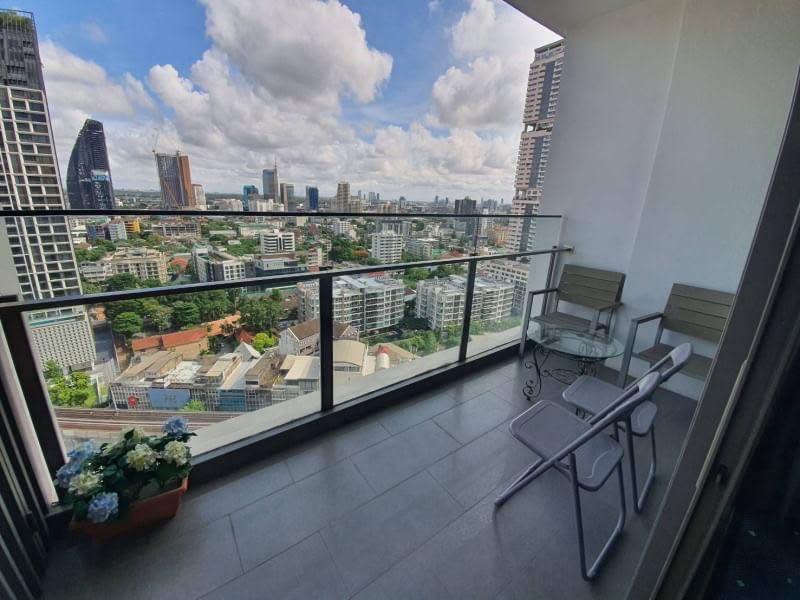 รูป One Bed to let at Aequa Sukhumvit 49, spacious room 52 sq.m., beautiful view, near BTS Thonglor - รูปที่ 9/21