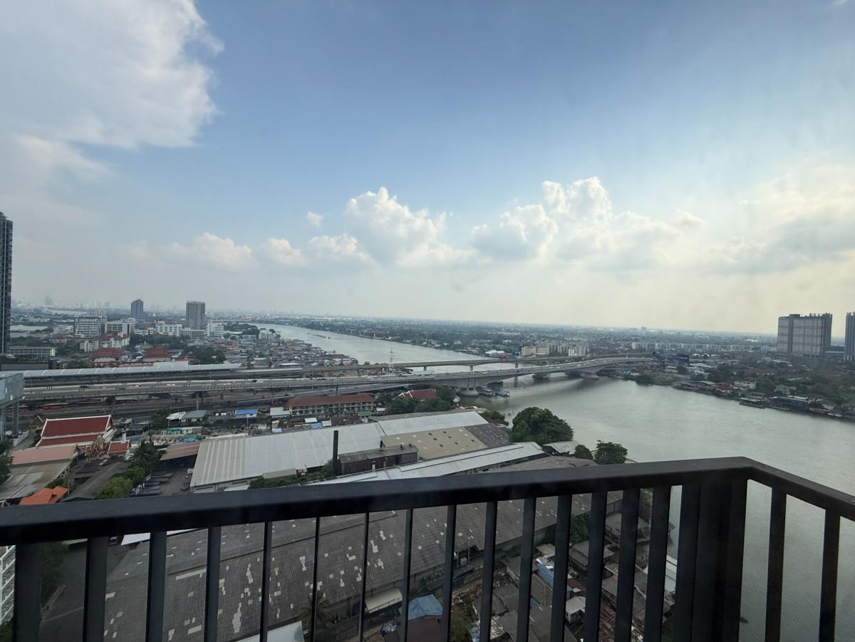 รูป F2010562 ให้เช่า คอนโด The Politan Rive (เดอะ โพลิแทน รีฟ) ขนาด 31 ตร.ม ชั้น 24 ห้องมุม - รูปที่ 10/10