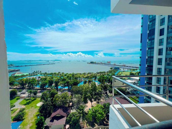 picture Urgent sale! Eastern Tower Sriracha condo. Great value, city center location. - 1/16
