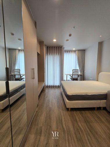 รูป Culture Thonglor คอนโดแต่งครบโทนสีเบจละมุนตา เลย์เอาท์ฟังก์ชันแน่น ตู้เสื้อผ้าบิ้วท์อินขนาดใหญ่ พร้อมเข้าอยู่ - รูปที่ 2/10