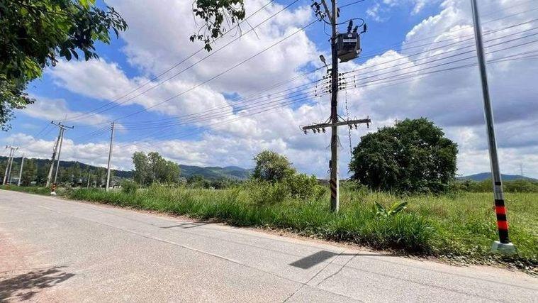picture Beautiful plot of land for sale in Khao Khansong, Sriracha. Excellent location and easy access. - 3/4