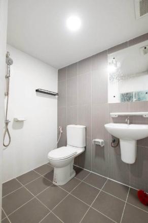 picture 🔥 For Sale – Pruksa Prime Srinakarin-Bangna | Spacious Home | Parking for Multiple Cars - 8/19